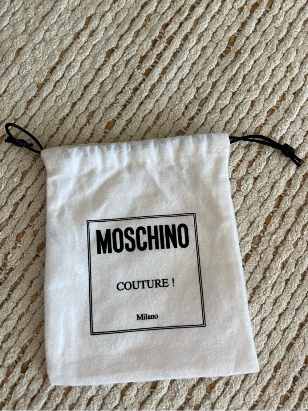 MOSCHINO dust bag